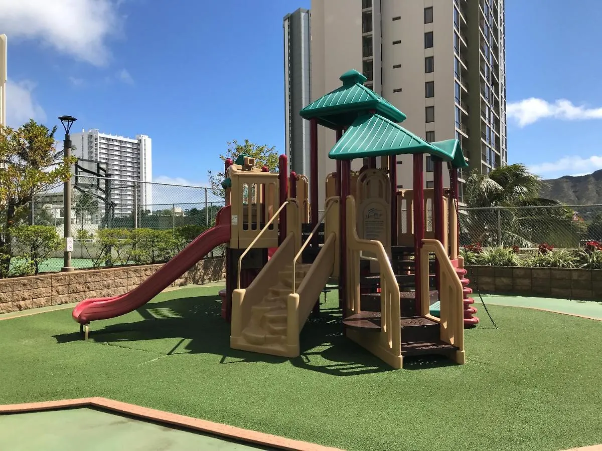Mountain View Condo, Close To Beach With Free Parking Honolulu Apartment